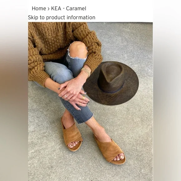 Beek Kea Suede Sandal - New In Box size 10 - Picture 2 of 6